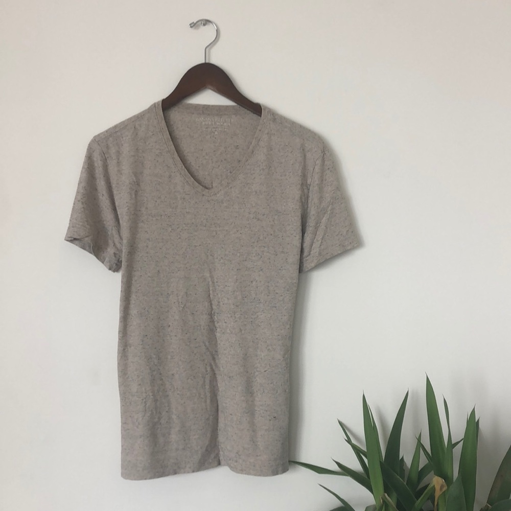 Banana Republic Men’s T shirt